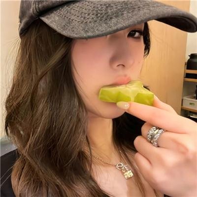 义不容情 高清封面